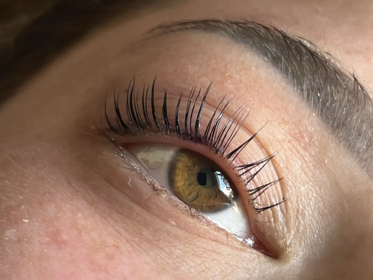 Lash lift result with a clear upward curl
